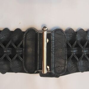 Wide Black Elastic 3 inch Belt for Women *Size M/L* Beautiful Woven Pattern